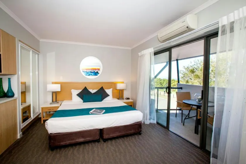 Manly Marina Cove Motel - Image 1