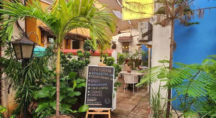 Ederra Stays & Cafe - Image 1