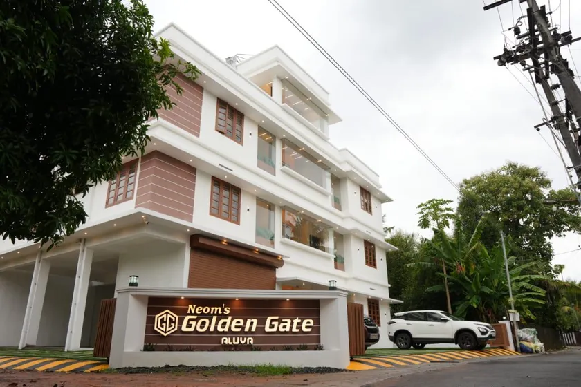 Neom's Golden Gate - Image 1