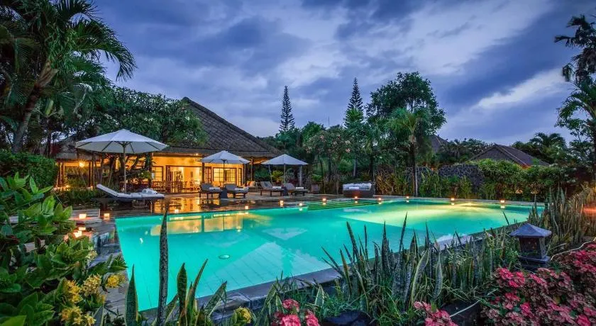 Villa Taman Indah - Image 1