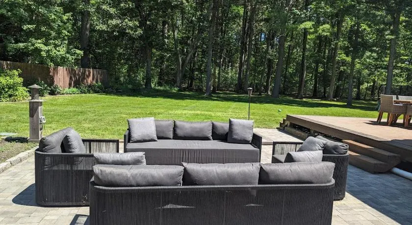 Private and Peaceful 4BD Home - Image 1