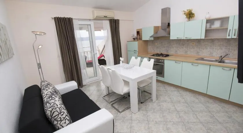 Apartment in Pisak with sea view, terrace, air conditioning WiFi 3340-6 - Image 1