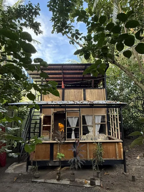 Lola Sayong Duwa Dwelling - Image 1