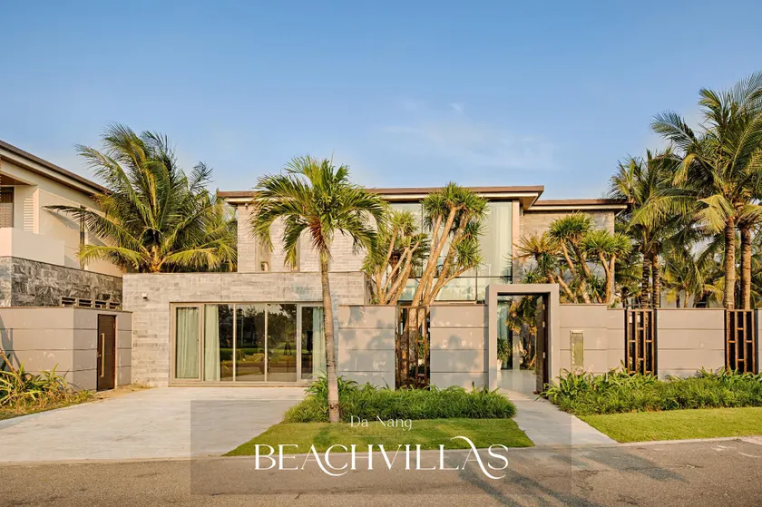 DNBV - Luxury Beachfront Villa at 5-star Resort - Image 1