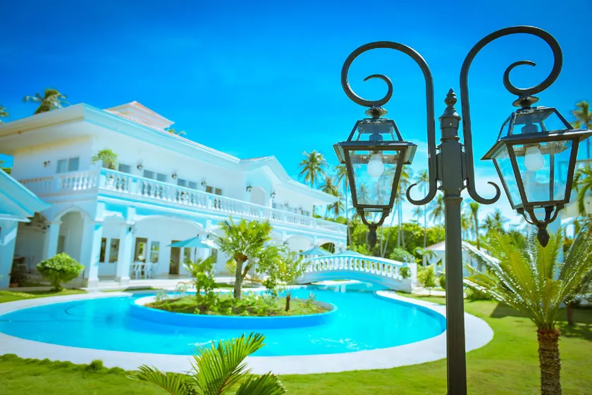 Casa Blanca by the Sea - Image 1