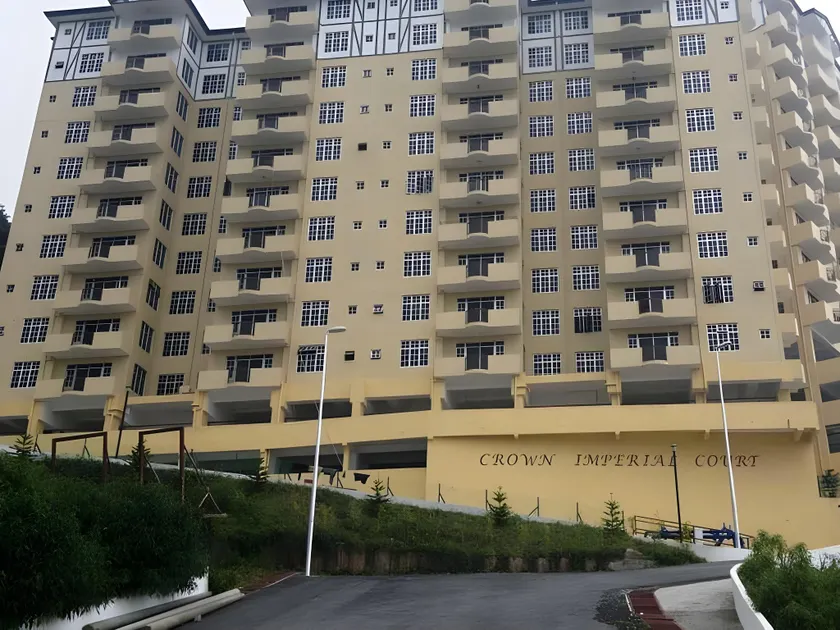 Misty Highlands Apartment @ Crown Imperial Court - Image 1
