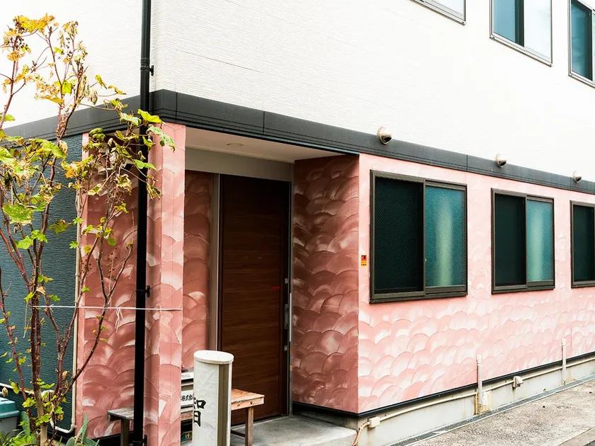 Tomo Tsuruhashi Guesthouse - Image 1