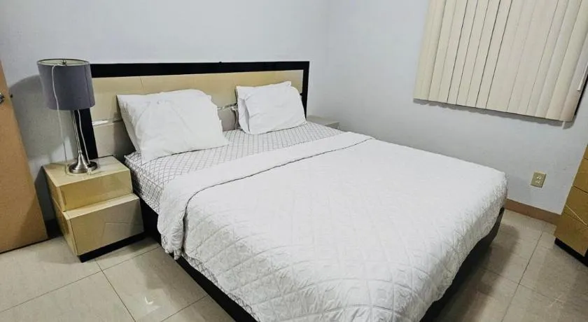 Peaceful 1 bedroom, 1 bathroom at Joe's Place - Image 1