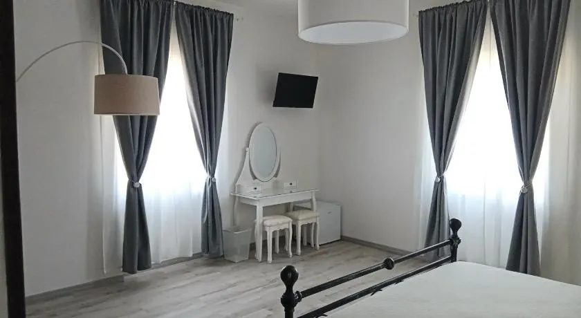 Euphoria Guest House - Image 1