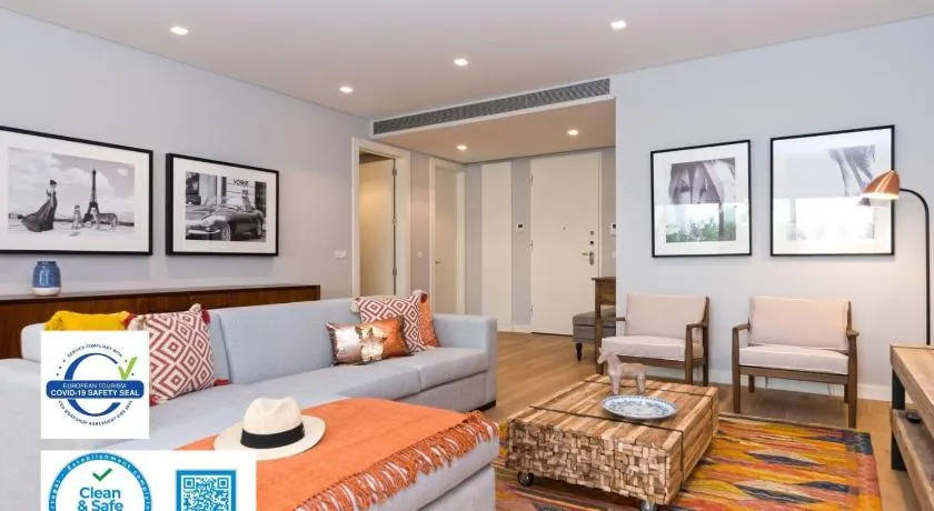 King's Cascais Apartment - Image 1