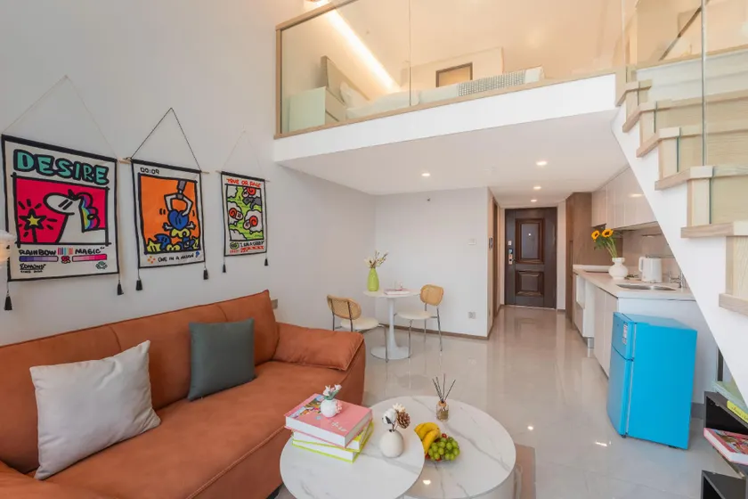Manshan Sky Courtyard LOFT Audio-Visual Resort (Sijiaying Metro Station Branch) - Image 1