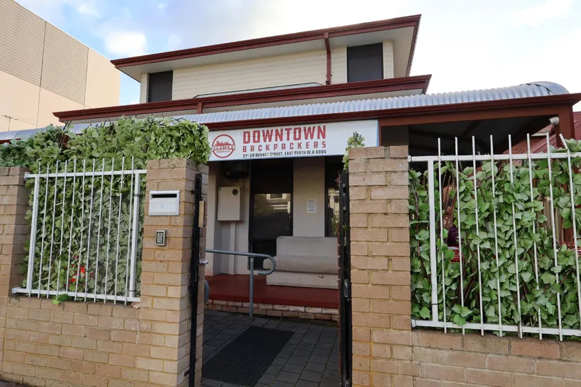 Downtown Backpackers Hostel Perth - note - Valid Passport required for check in - Image 1