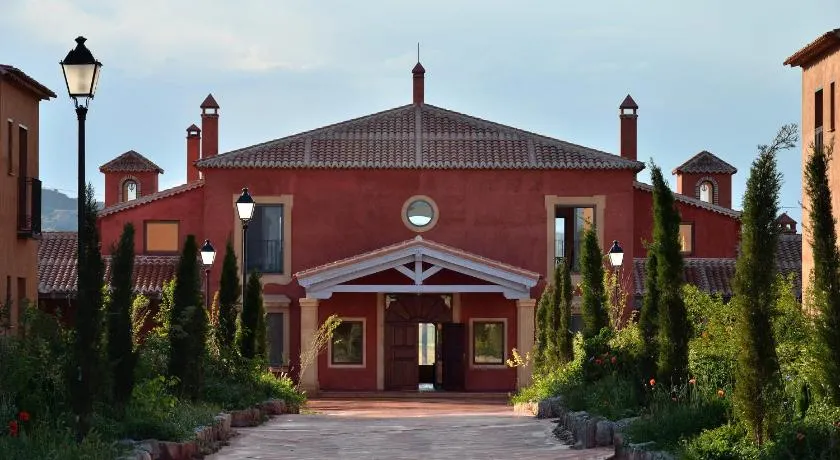 Hotel San Miguel del Valle Amblés - Image 1