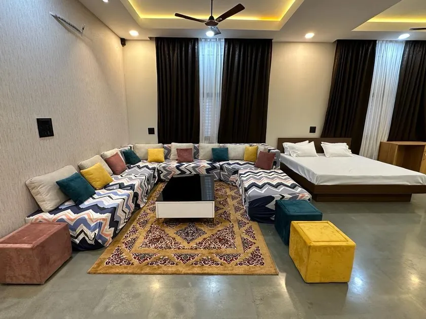 Shivalaya luxury home stay - Image 1