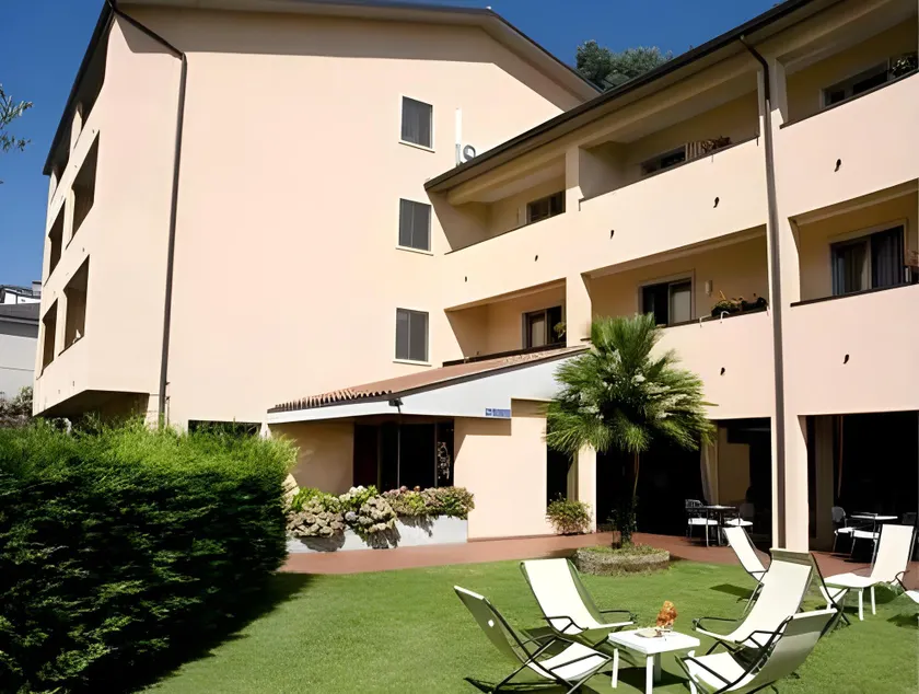 Residence Lido Hotel - Image 1