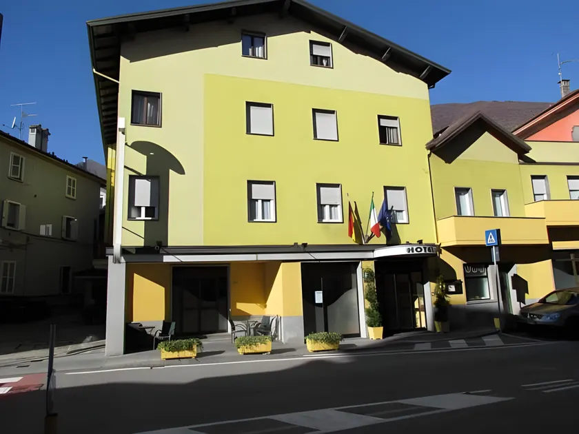 Hotel Emiliana - Image 1