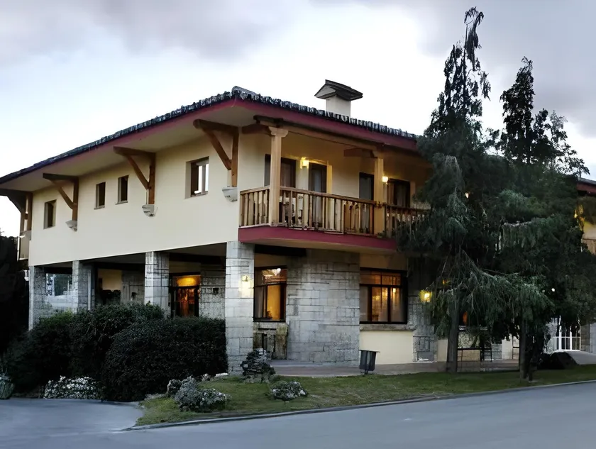 Hotel Rural Spa & Wellness Hacienda Los Robles - Image 1