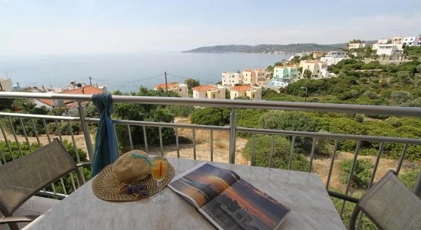 Skinari Apartments - Image 1