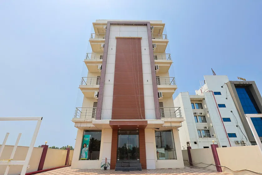 HOTEL SCINTILLA - Image 1