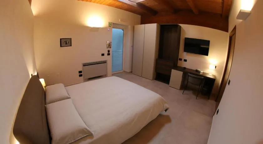 Mirko's house - Image 1