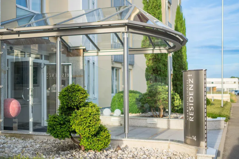Residenzhotel Stuttgart Airport, Sure Hotel Collection by Best Western - Image 1