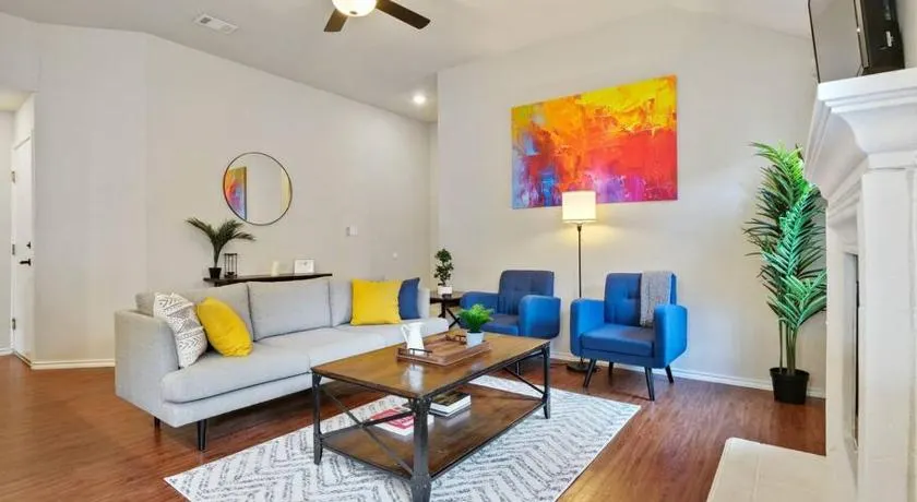 Cozy Getaway, Minutes from Austin! - Image 1
