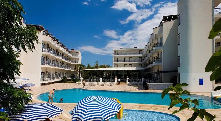 Ares Blue Hotel - Image 1