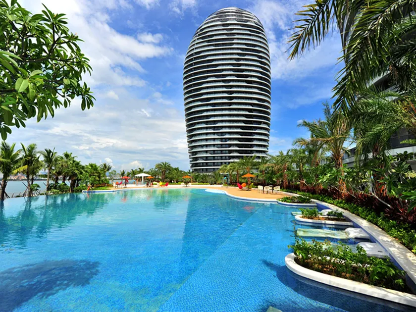 Phoenix Island Resort Sanya - Image 1