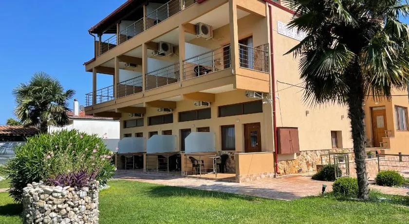 Villa Helios - Image 1
