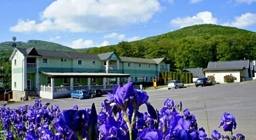 Hotel Biele Studničky Dargov - Image 1