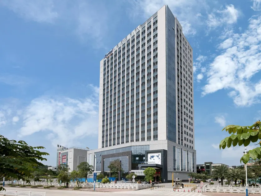 Kyriad Marvelous Hotel Huizhou Boluo Center - Image 1
