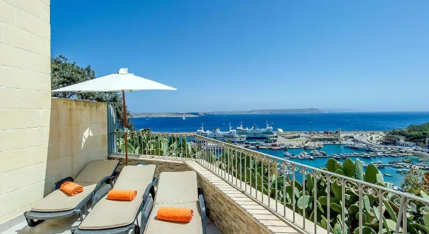 The Harbour Holiday Home - Image 1