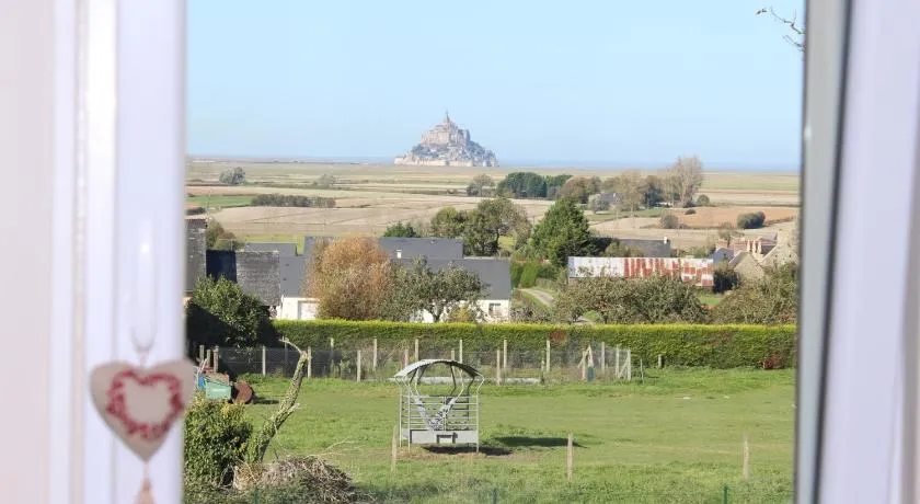 Aux Chambres du Mont - Image 1