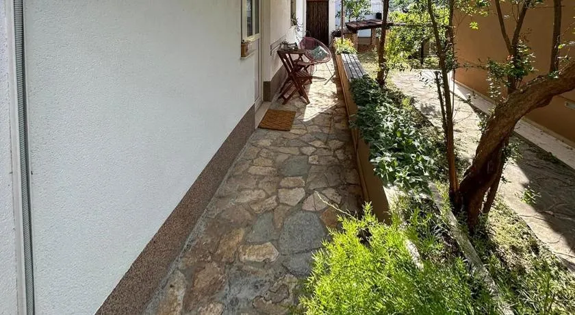 Precioso apartamento de 1 dormitorio en Jesenice. - Image 1