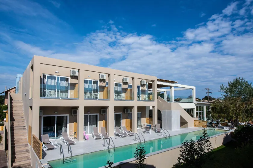 Amour Holiday Resort - Image 1