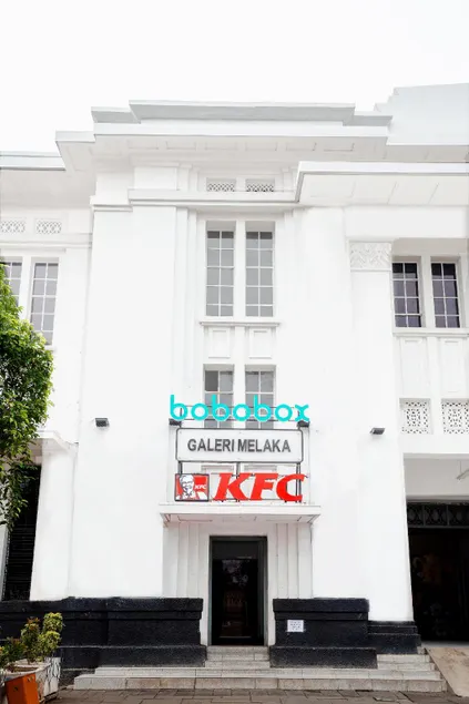Bobopod Kota Tua, Jakarta - Image 1