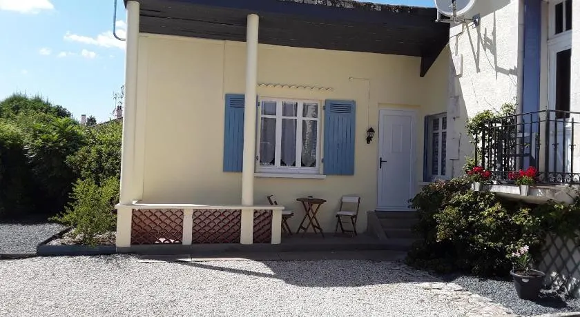 Maison Vuyk - Image 1