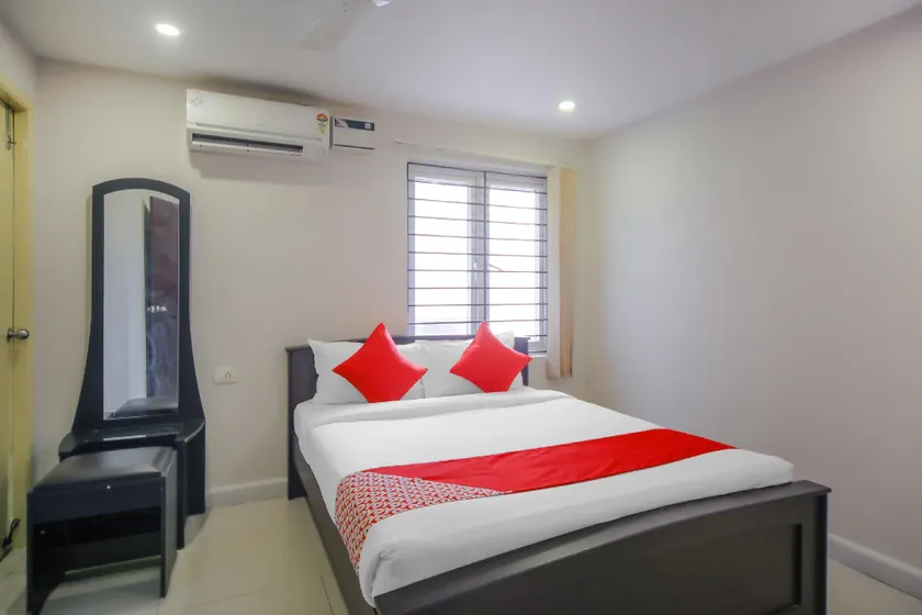 Super Hotel O Pride Hospitality Nungambakkam - Image 1