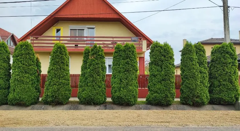 Szaffi Apartman - Image 1