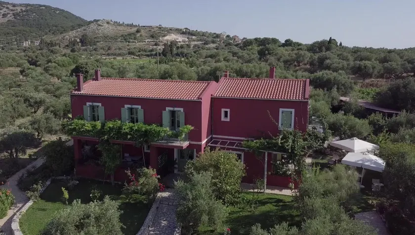 Volidiera Guesthouse - Image 1