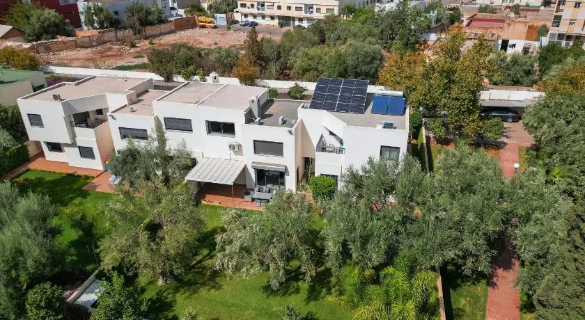 Private Villa Fes 4 Bedrooms Lush Olive Garden Gated Community Full Service- Om - Image 1