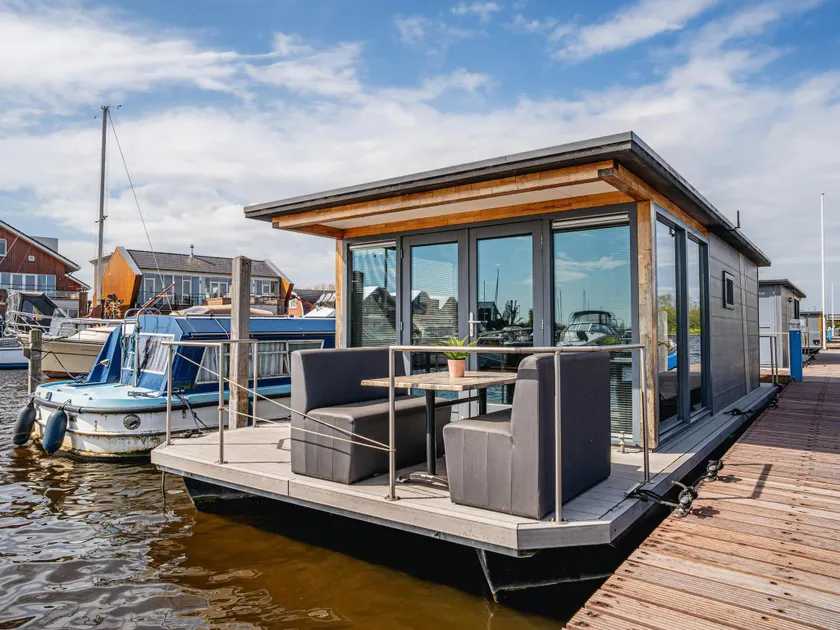 Harbour Lodge at Uitgeestermeer View - Image 1