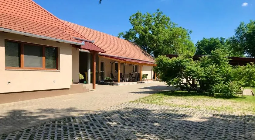 Léna Vendégház - Image 1