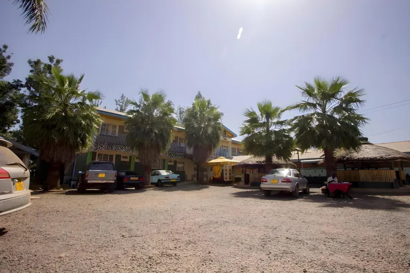 Jamindas Paradise Motel - Image 1