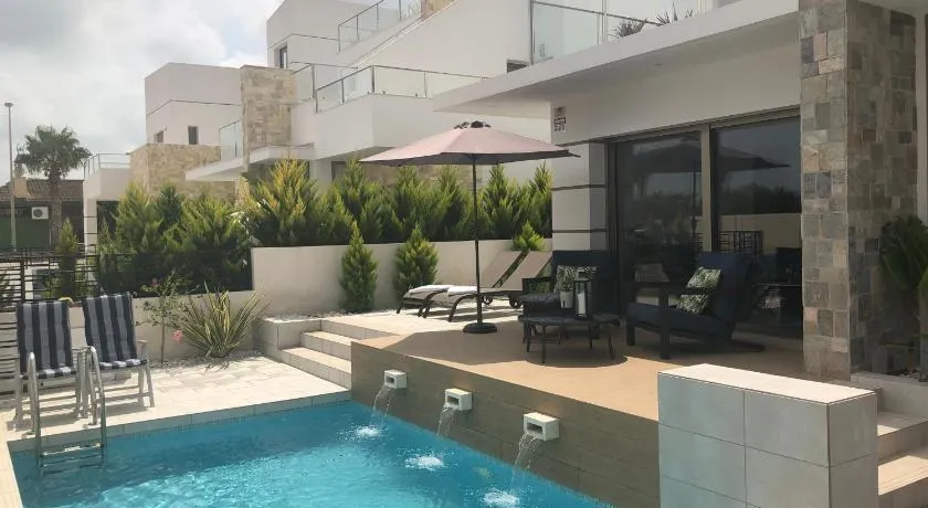 Luxury Villa4you - Image 1