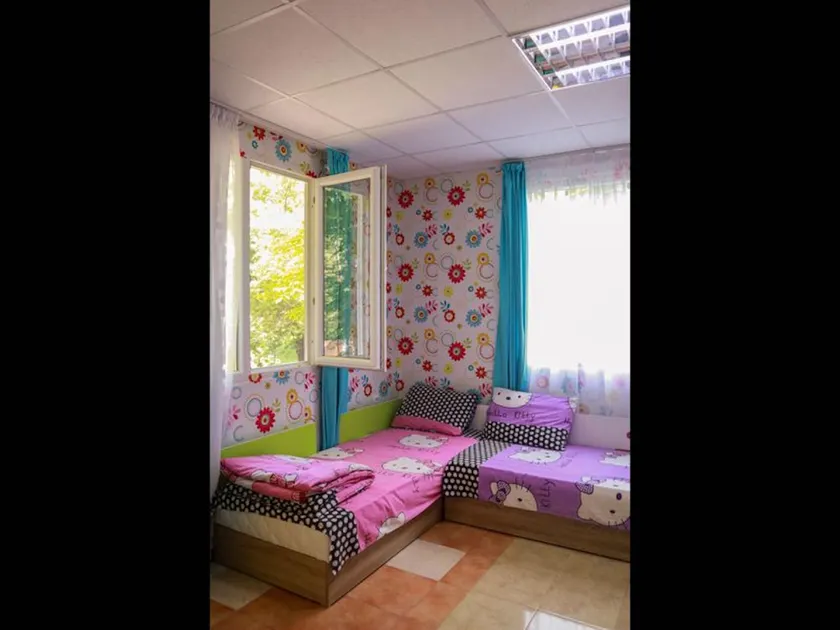 Cosy bungalow in a lovely village - Image 1