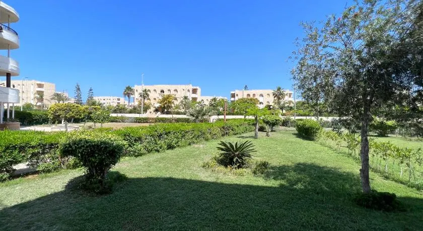 قرية سيدى كرير القوات المسلحة Chalet ground floor Kreer Armed forces Resort North coast k34 شاليه أرضى ثلاث غرف قرية سيدى كرير ق م For Egyptians families only - Image 1