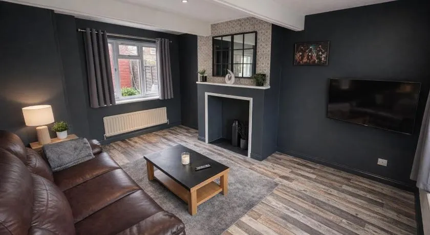 Canterbury Luxe Stay - Image 1