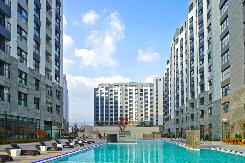Chestertons Sokcho - Image 1