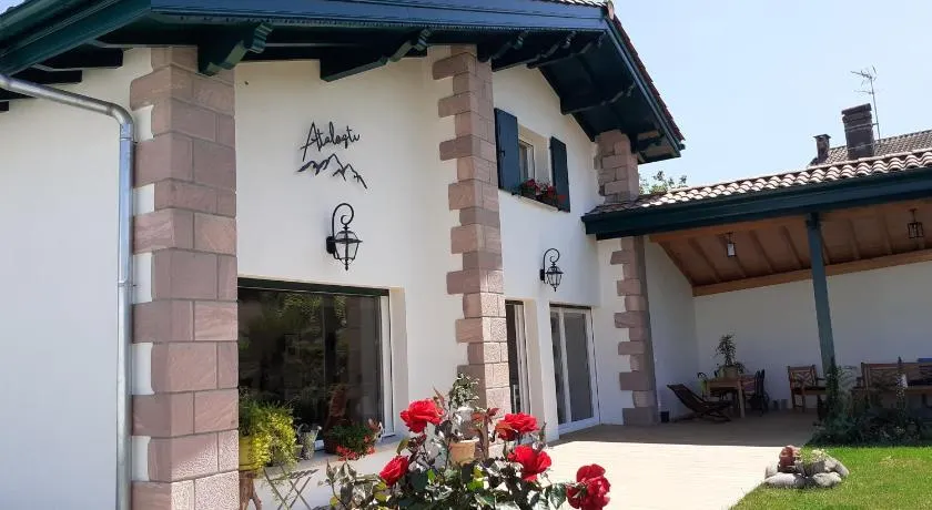 ATALOZTI Maison d'hôtes ST JEAN PIED DE PORT - Image 1